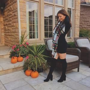 Meet your Posher, Laura